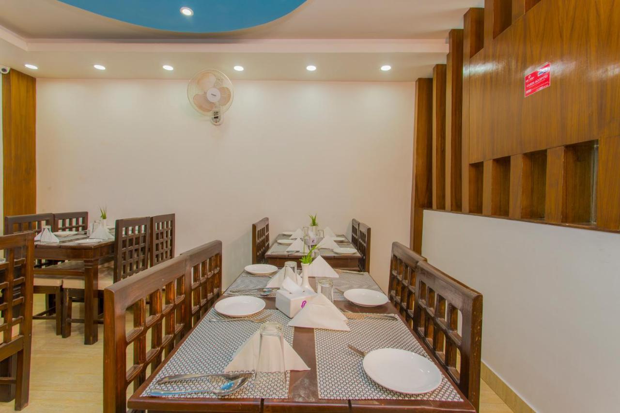 Hotel Lakeside Pvt. Ltd. Pokhara Exterior foto