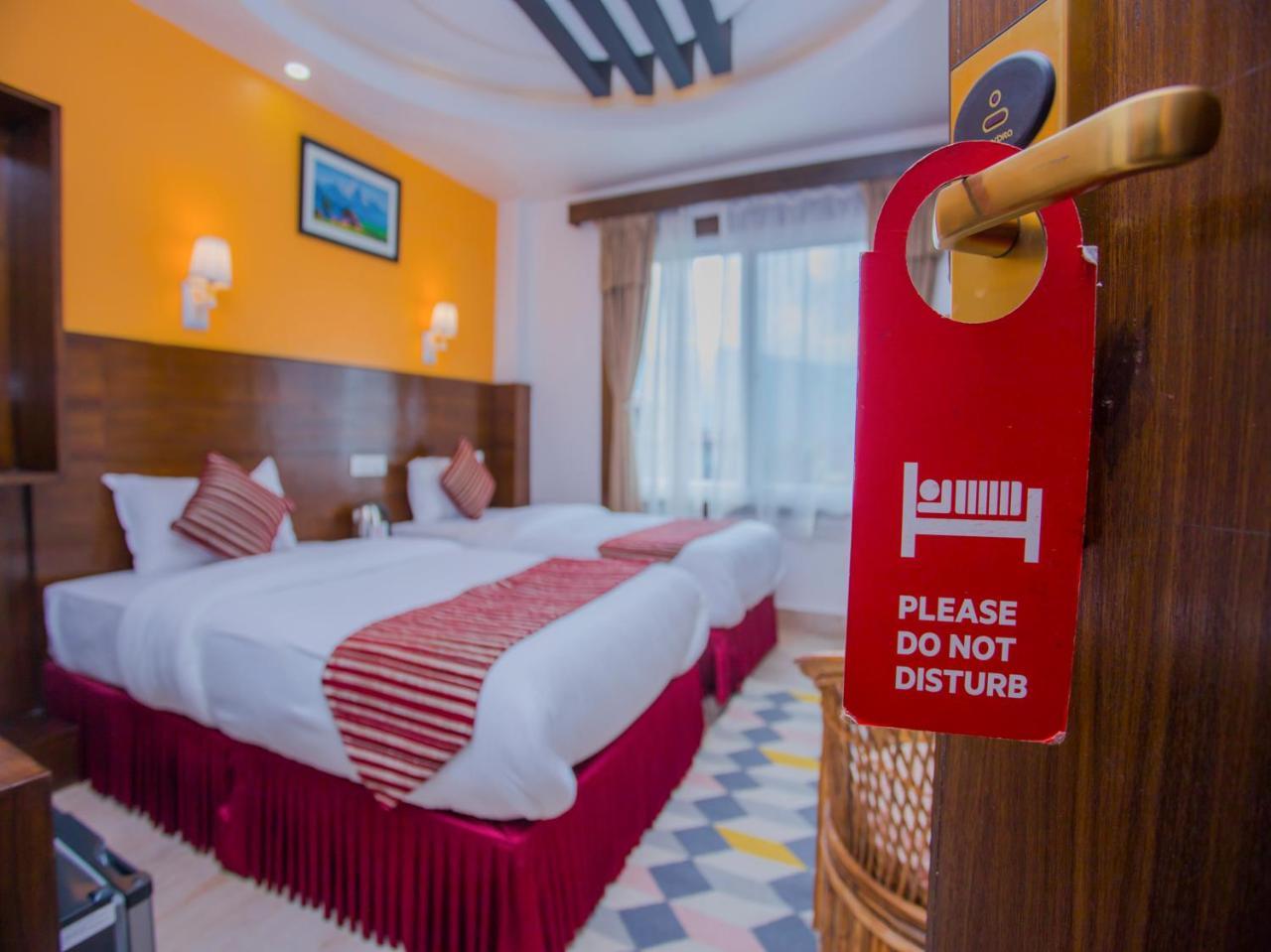 Hotel Lakeside Pvt. Ltd. Pokhara Exterior foto