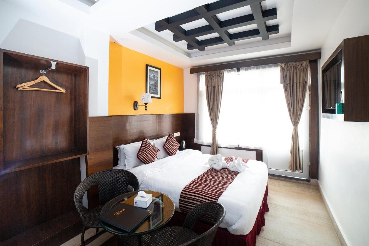 Hotel Lakeside Pvt. Ltd. Pokhara Exterior foto